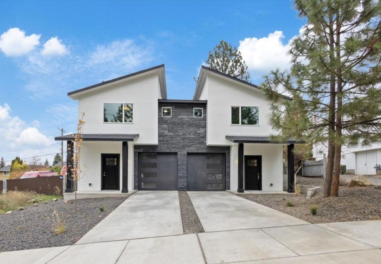 House in Spokane - BRAND NEW 3bdrm/2bath South Hill home w/ garage